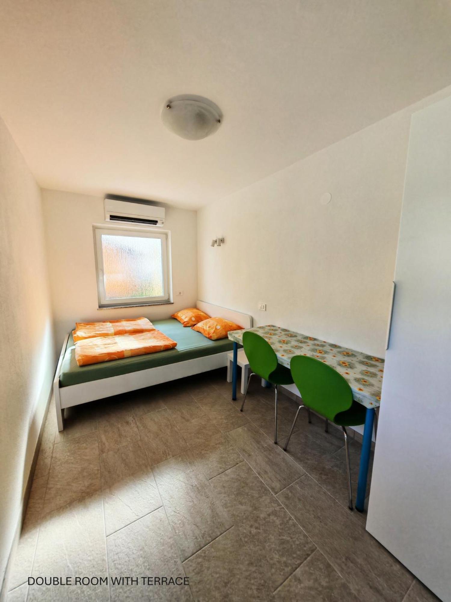 Apartment And Room Anica Tolmin Extérieur photo