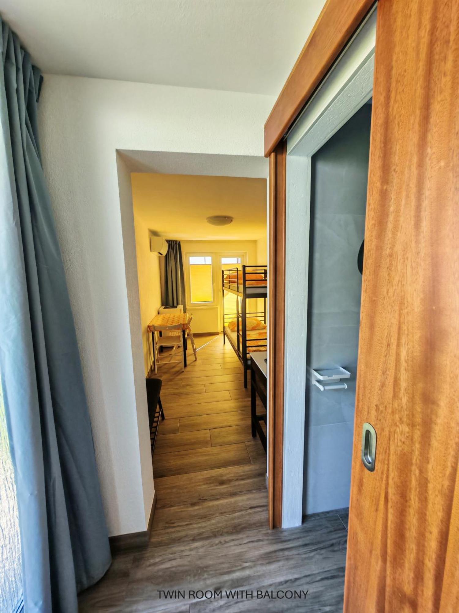 Apartment And Room Anica Tolmin Extérieur photo