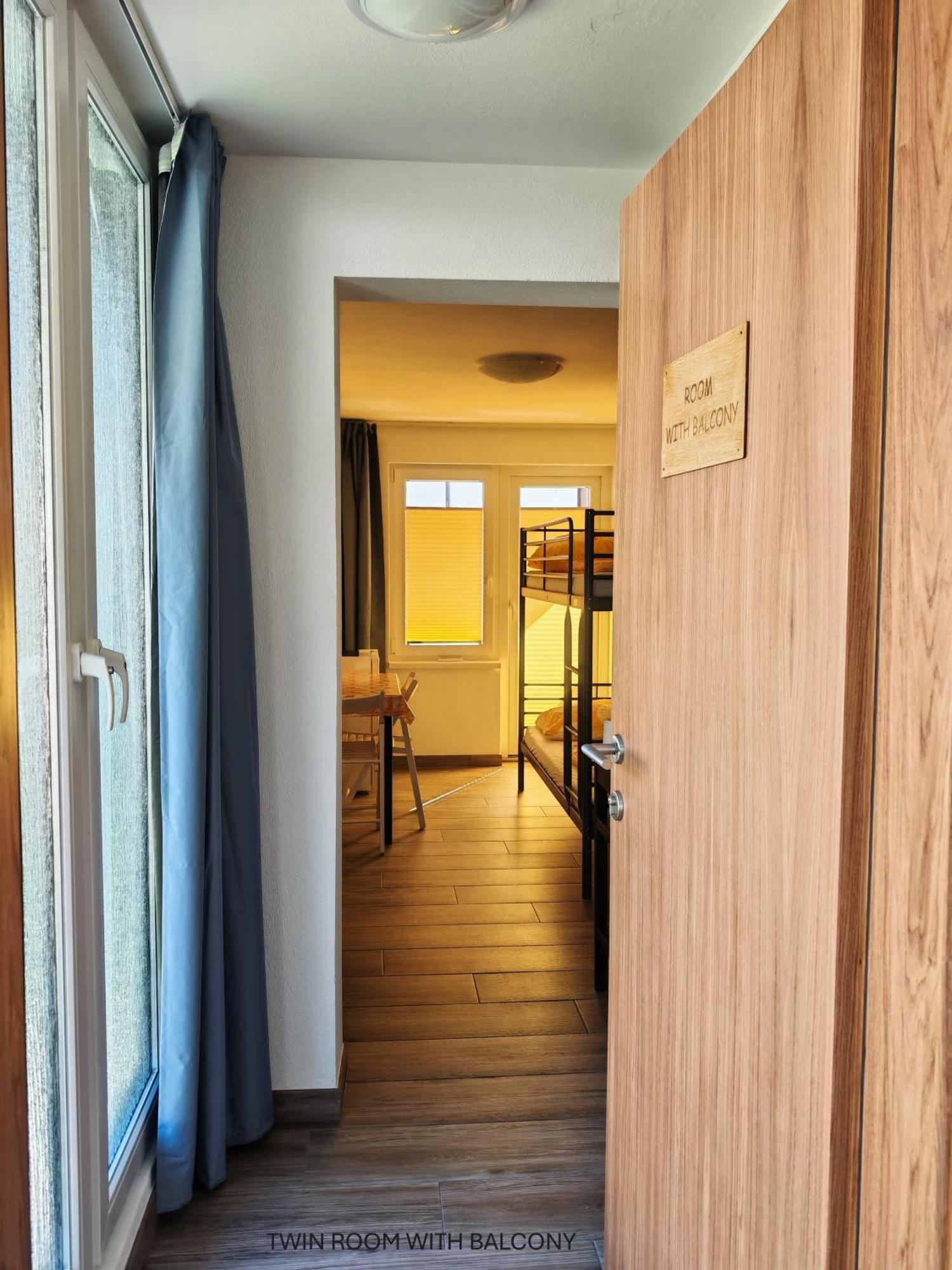 Apartment And Room Anica Tolmin Extérieur photo