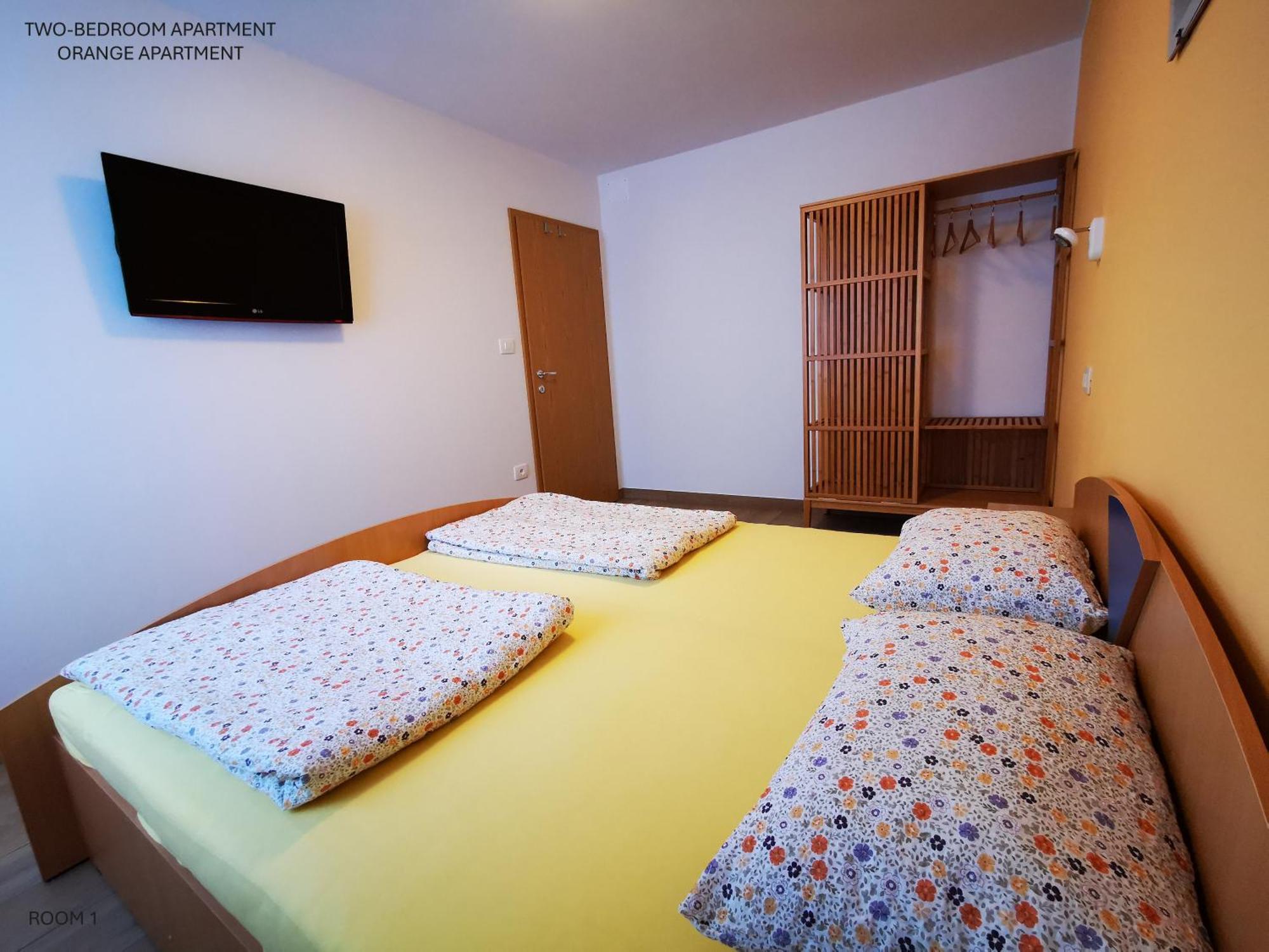 Apartment And Room Anica Tolmin Extérieur photo